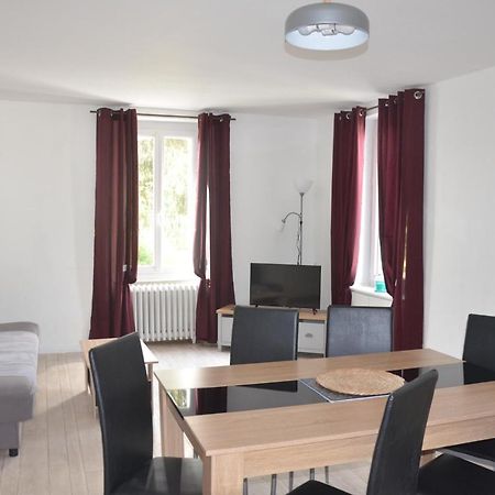 Au Bord De L'Eau Appartement 50 M2 Chambon-sur-Voueize Buitenkant foto