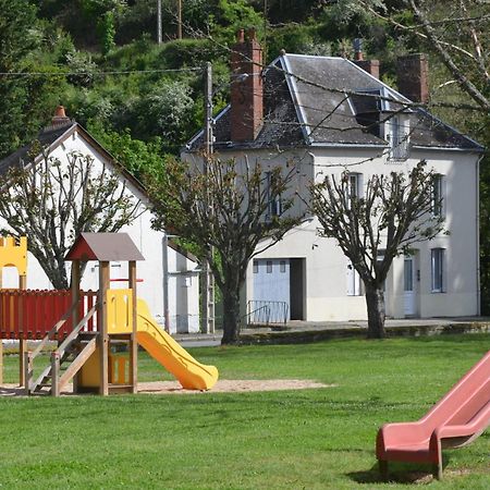 Au Bord De L'Eau Appartement 50 M2 Chambon-sur-Voueize Buitenkant foto