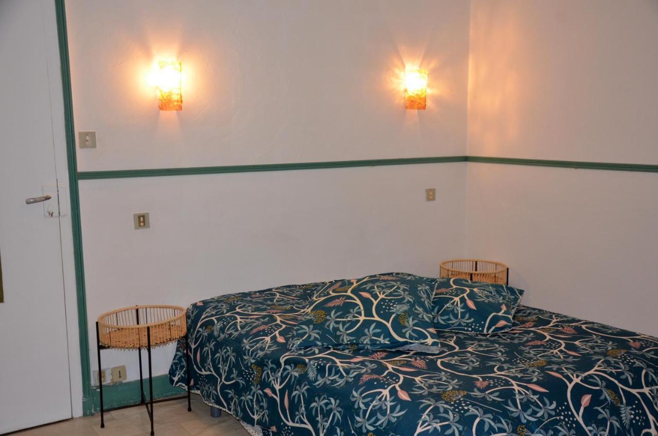 Au Bord De L'Eau Appartement 50 M2 Chambon-sur-Voueize Buitenkant foto