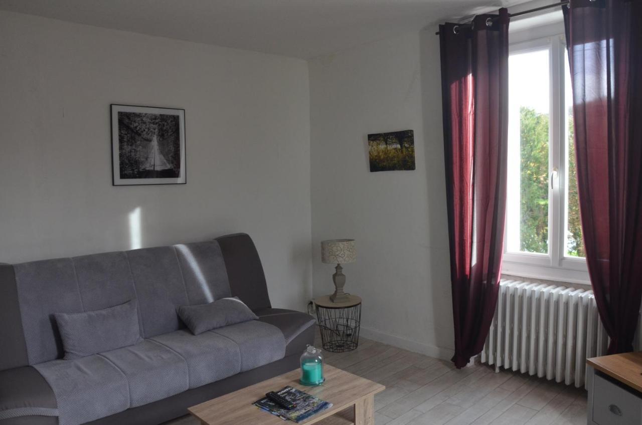 Au Bord De L'Eau Appartement 50 M2 Chambon-sur-Voueize Buitenkant foto